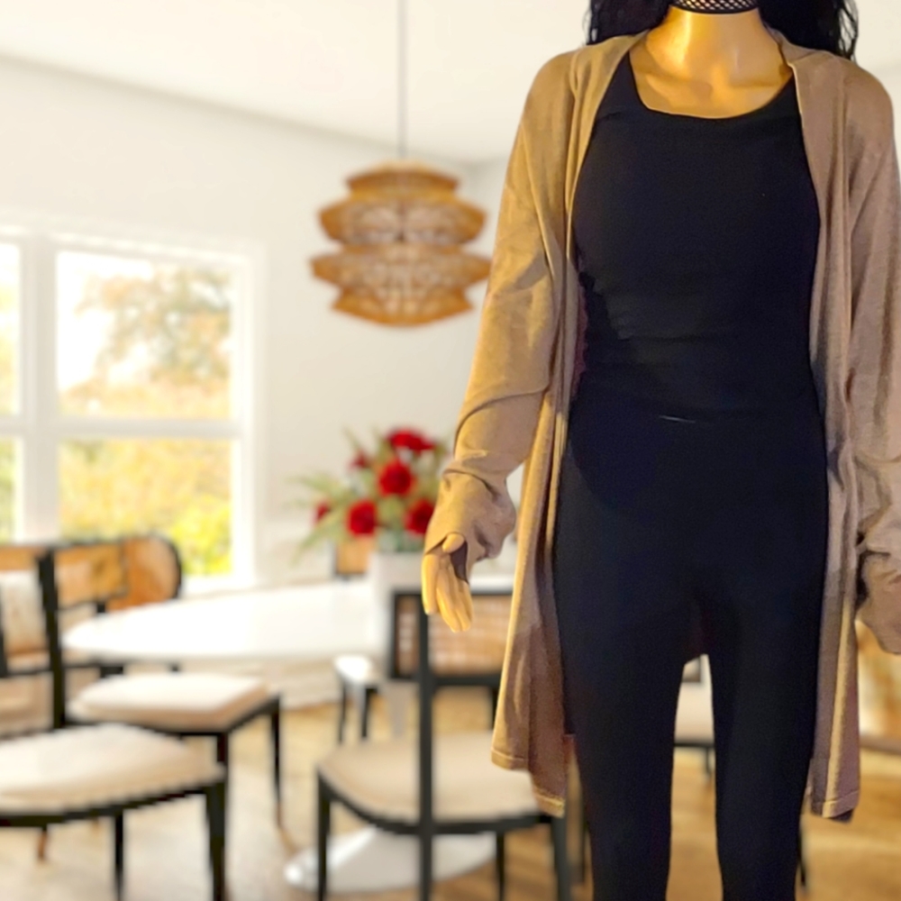 Avenue Brand Discontinued Tan Cardigan. 🥰